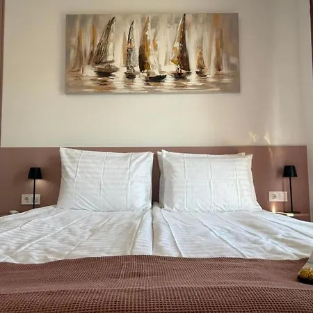Maria Lux One Bedroom Апартаменты Nea Kallikrateia